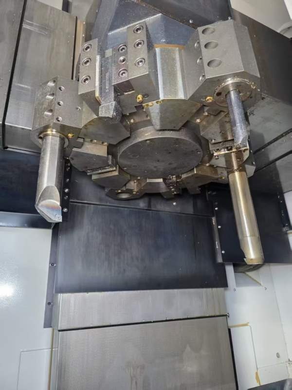 斗山PUMA V8305数控立车同款2台车削直径830mm，床身回.