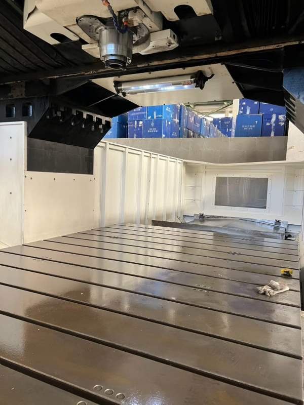 台湾协鸿423L数控龙门加工中心，工作台2.2米4米，过龙.