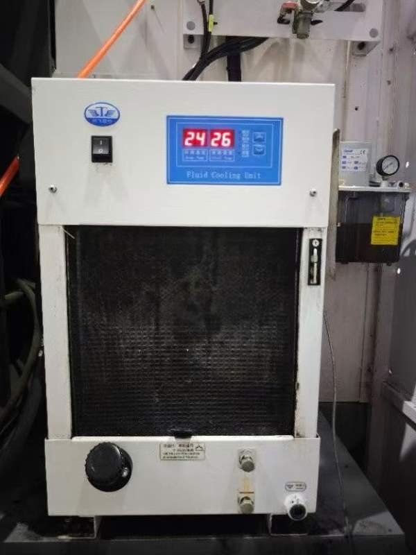 皖南新诺1060BBT40主轴，带刀库，带链排